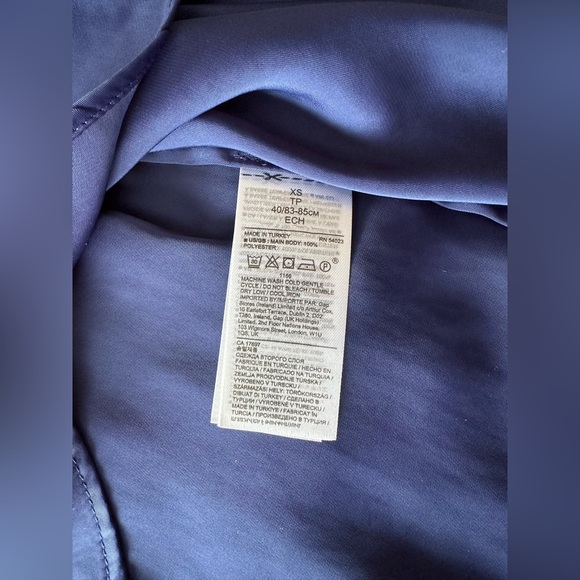 Banana Republic Women’s Satin Flutter Sleeve Top in Blue - Picture 6 of 7